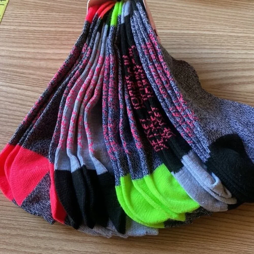 Betsey Johnson Neon Gray Print Low Cuts Ankle socks 10 set size 5-10 new